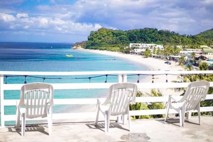 Playa Blanca Beach Resort (Adults Only) Puerto Galera Buitenkant foto